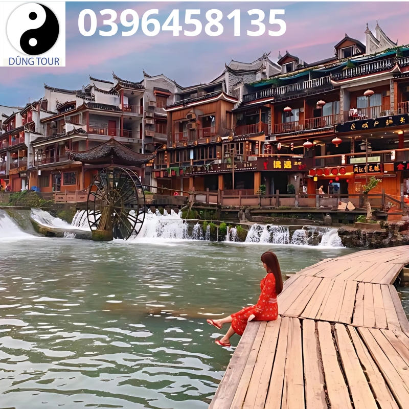 Phượng Hoàng Cổ Trấn, Trung Quốc